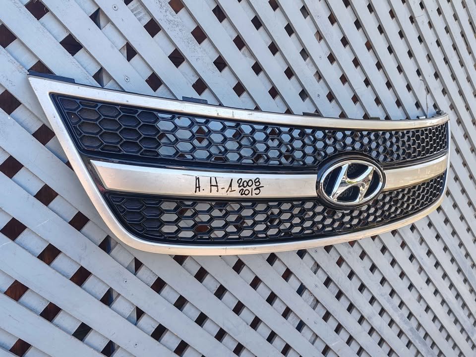 Máscara Hyundai H1 2008 - 2015 - Imagen 3