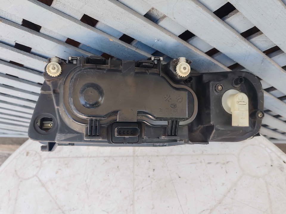 Óptico derecho Audi A3 2000 - 2003 - Imagen 6
