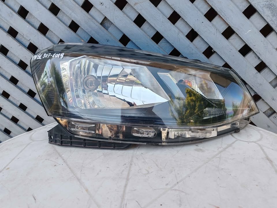 Óptico derecho Volkswagen Gol G7 2017 - 2019