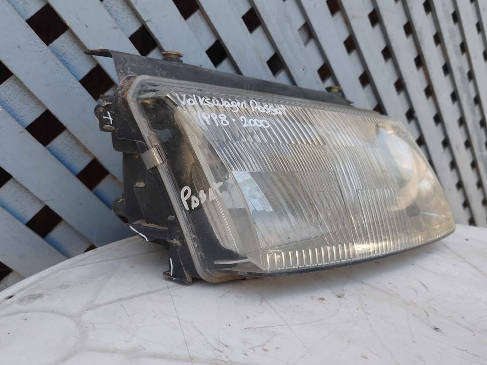 Óptico derecho Volkswagen Passat 1998 - 2000 - Imagen 2