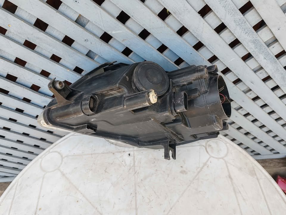 Óptico derecho Volkswagen Passat 2006 - 2010 - Imagen 7