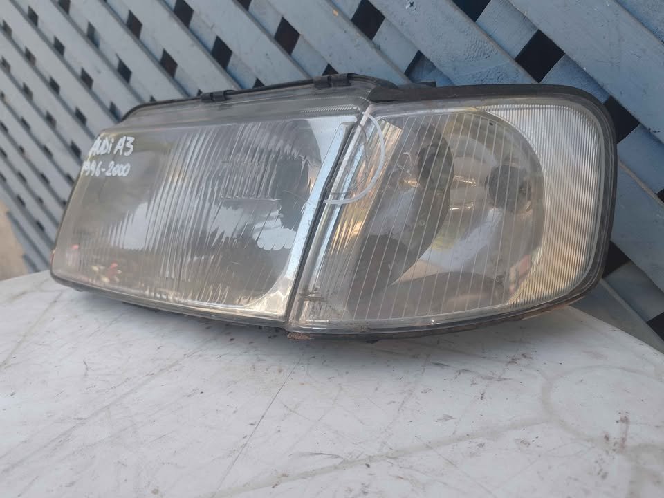 Óptico izquierdo Audi A3 1996 - 2000 - Imagen 3