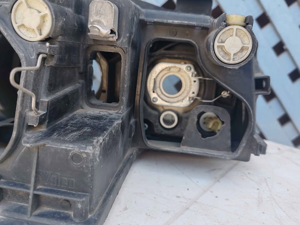 Óptico izquierdo Audi A4 2001 - 2004 - Imagen 6