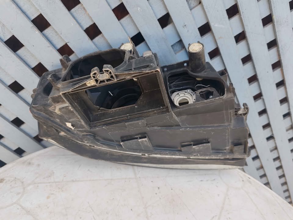 Óptico izquierdo Audi A4 2001 - 2004 - Imagen 7