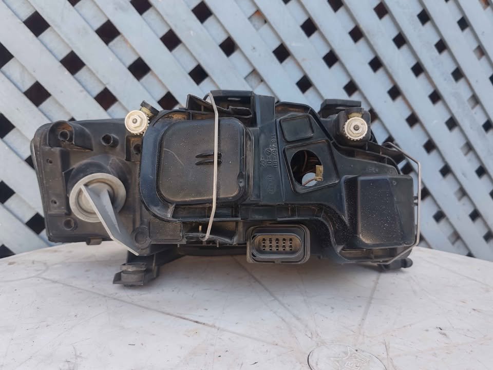Óptico izquierdo Audi A6 1997 - 2003 - Imagen 8