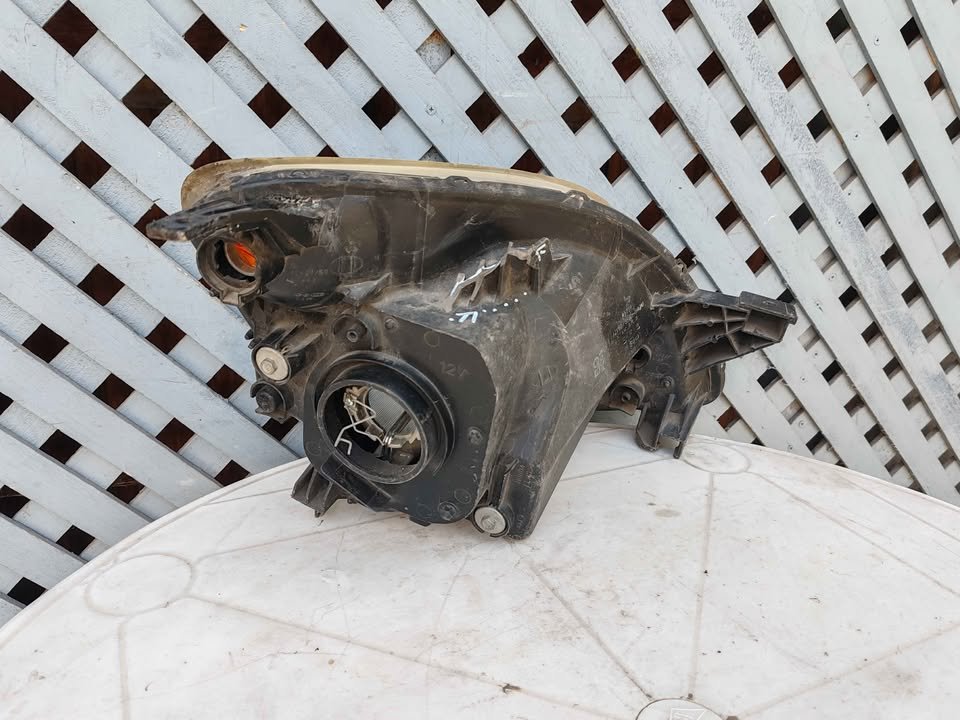 Óptico izquierdo Honda CRV 2002 - 2005 - Imagen 6