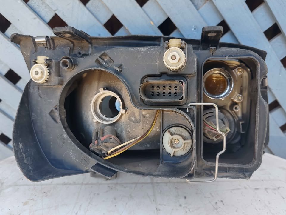 Óptico izquierdo Volkswagen Bora 2000 - 2007 (I) - Imagen 6