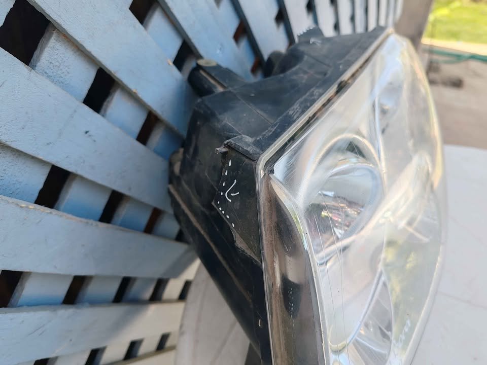 Óptico izquierdo Volkswagen Bora 2008 - 2014 - Imagen 5