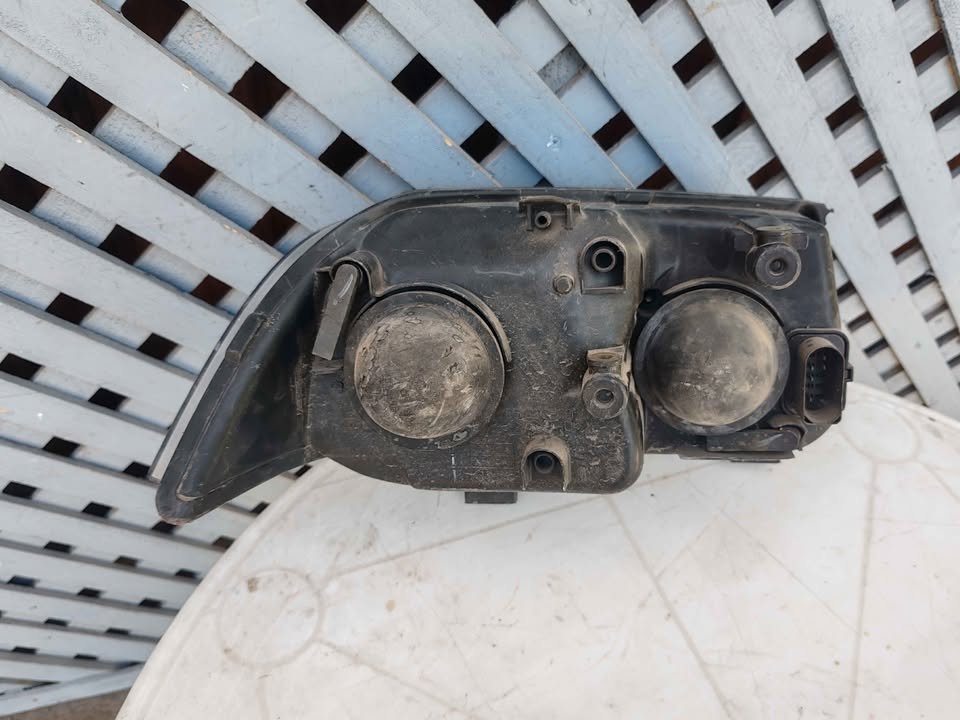 Óptico izquierdo Volkswagen Bora 2008 - 2014 - Imagen 6