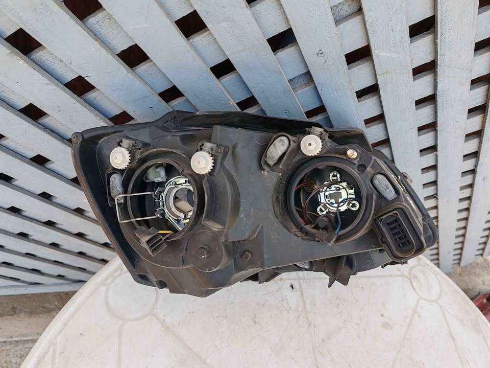 Óptico izquierdo Volkswagen Fox 2010 - 2015 (II) - Imagen 8