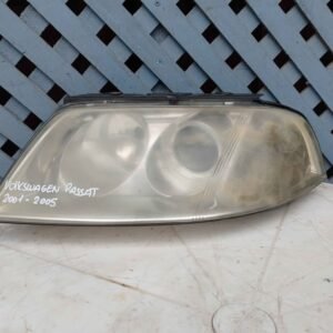 Óptico izquierdo Volkswagen Passat 2001 - 2005