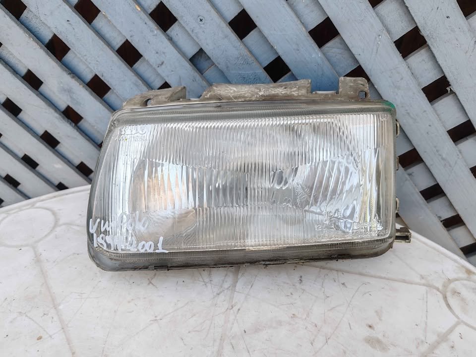 Óptico izquierdo Volkswagen Polo 1994 - 2001