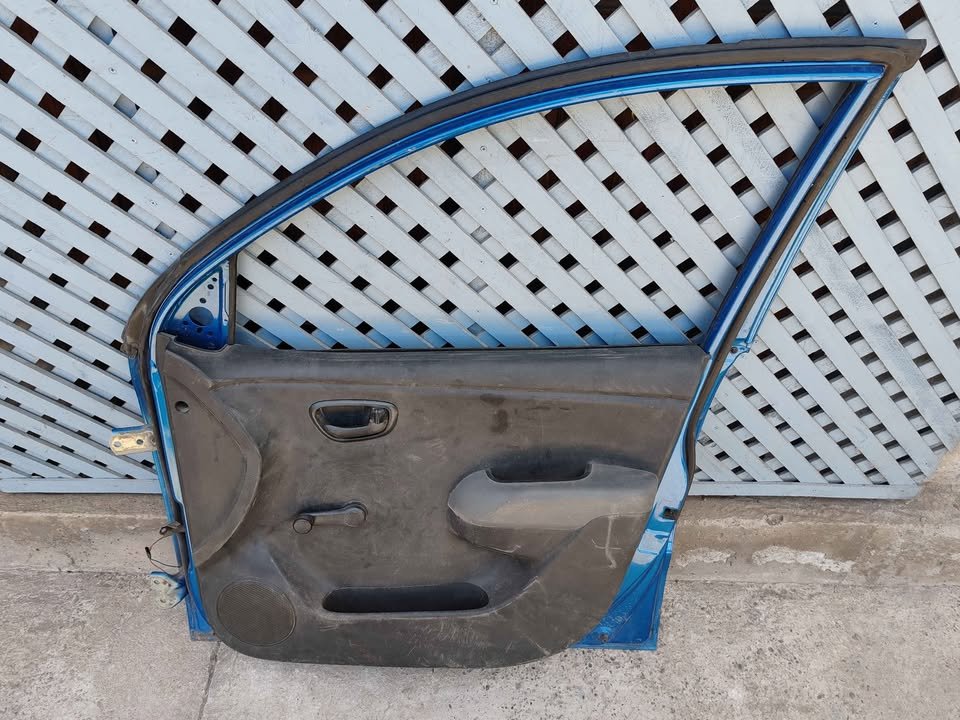 Puerta delantera derecha Hyundai i10 2008 - 2014 - Imagen 7
