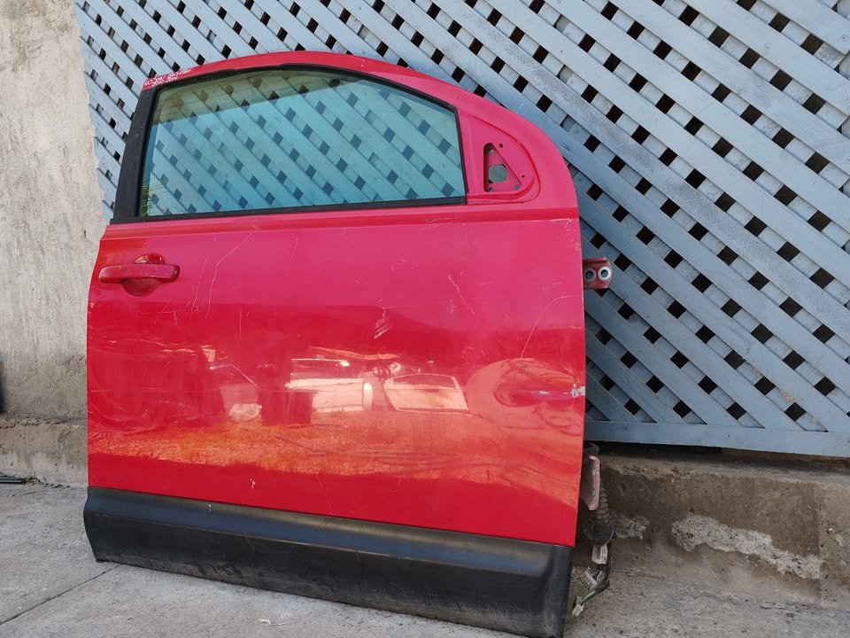 Puerta delantera derecha Nissan Qashqai 2010 - 2014 - Imagen 3