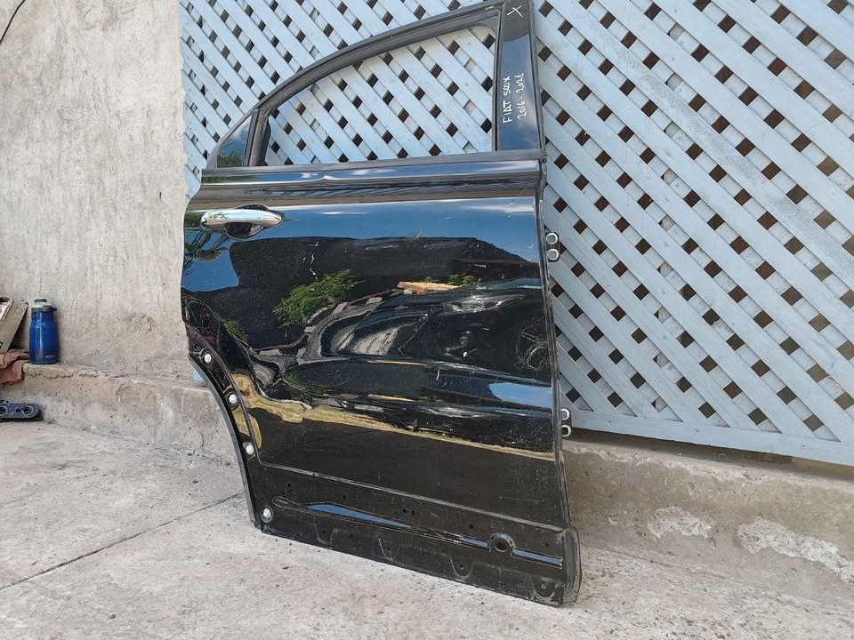 Puerta trasera derecha Fiat 500X 2016 - 2021 - Imagen 3