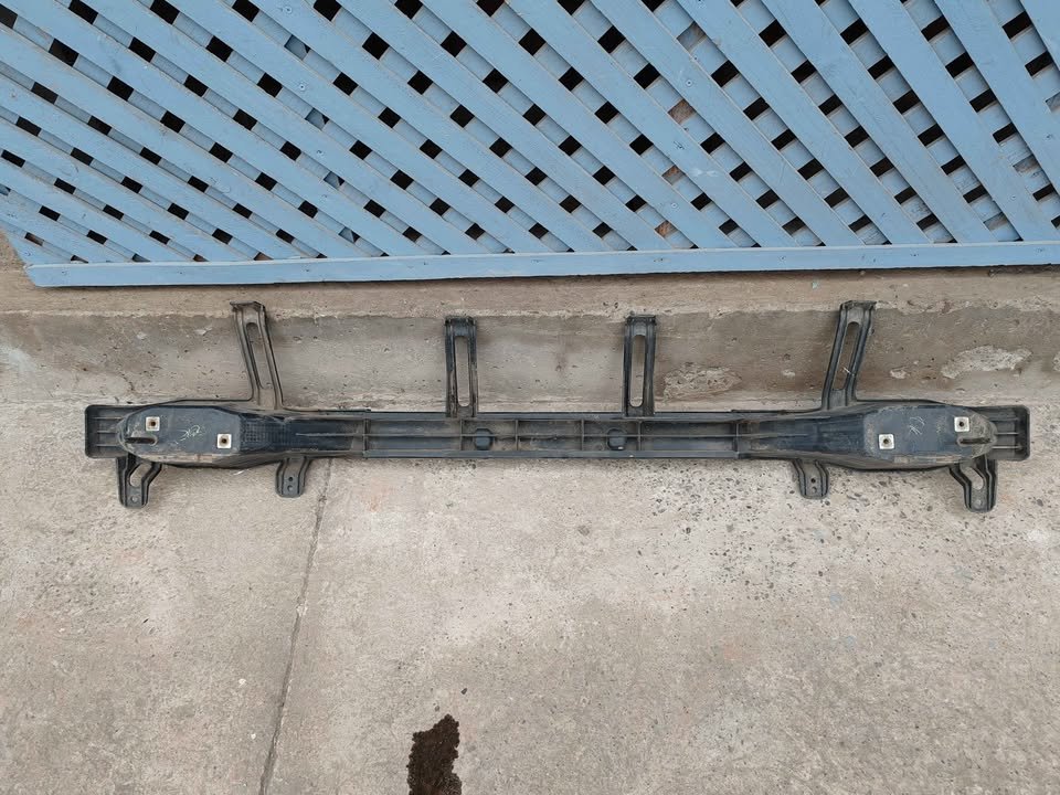 Refuerzo de parachoque trasero Hyundai i10 2010 - 2014 - Imagen 6