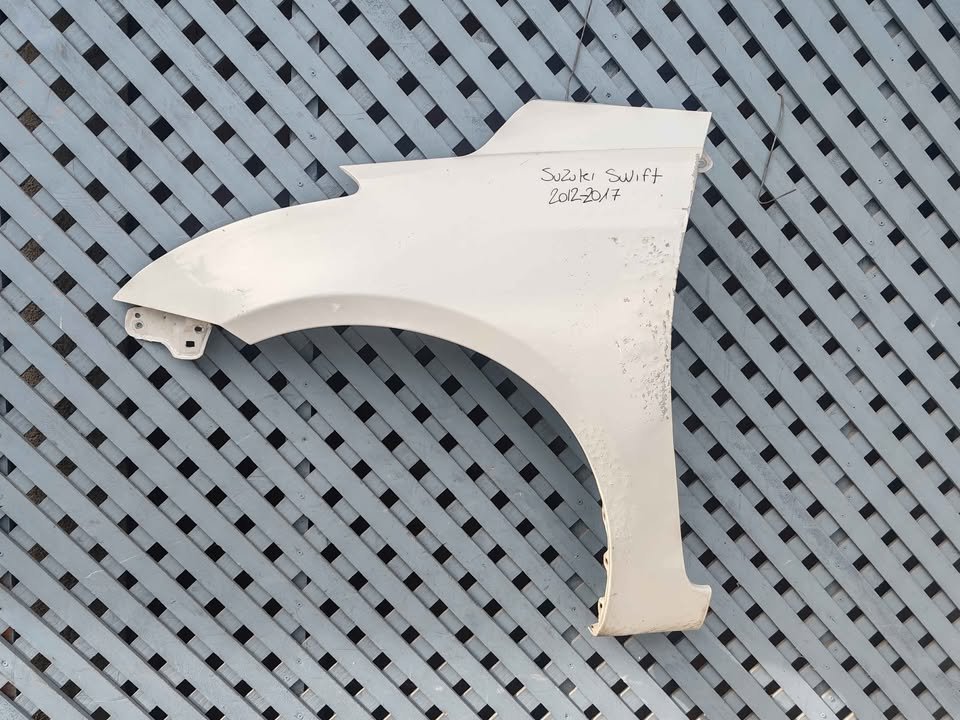Tapabarro izquierdo Suzuki Swift 2012 - 2017