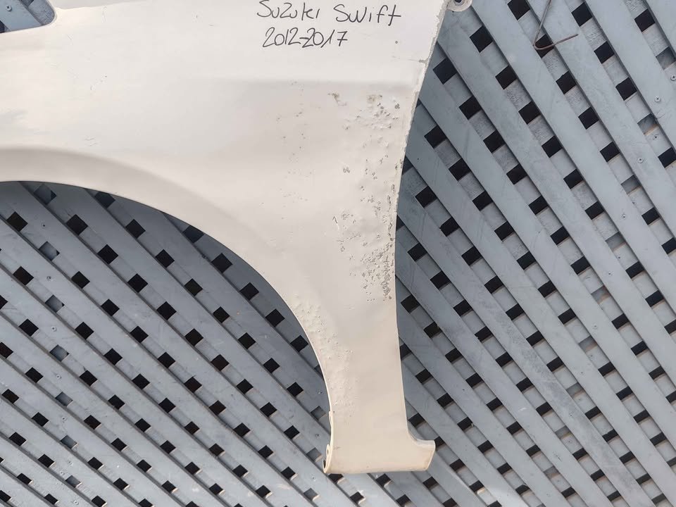 Tapabarro izquierdo Suzuki Swift 2012 - 2017 - Imagen 4