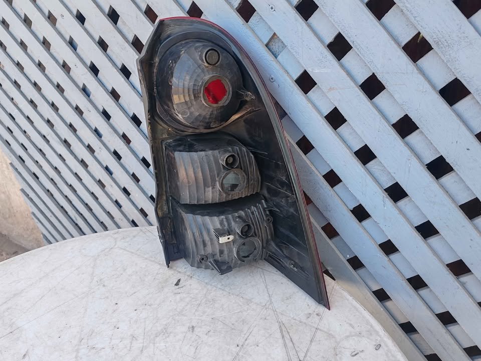 Foco trasero izquierdo Ssangyong Actyon Sport 2008 - 2011 - Imagen 5