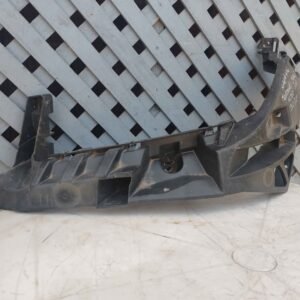Mensula bajo óptico izquierdo Mercedes Benz ML 350 2012  - 2015