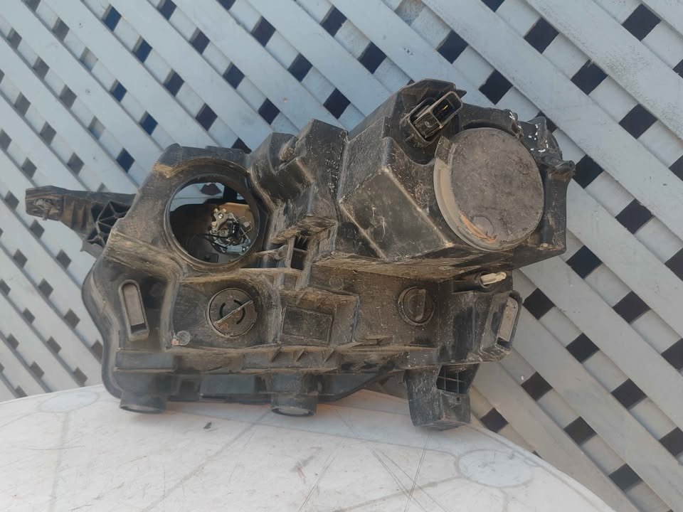 Óptico derecho Citroen Berlingo 2019 - 2024 - Imagen 7