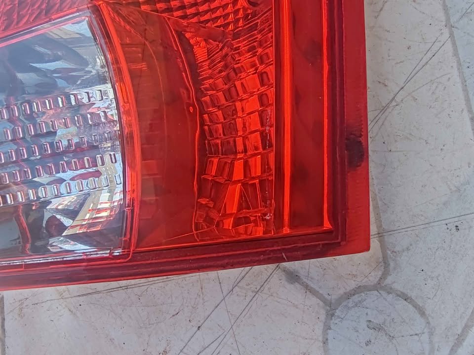 Óptico derecho Mahindra XUV500 2013 - 2016 - Imagen 5