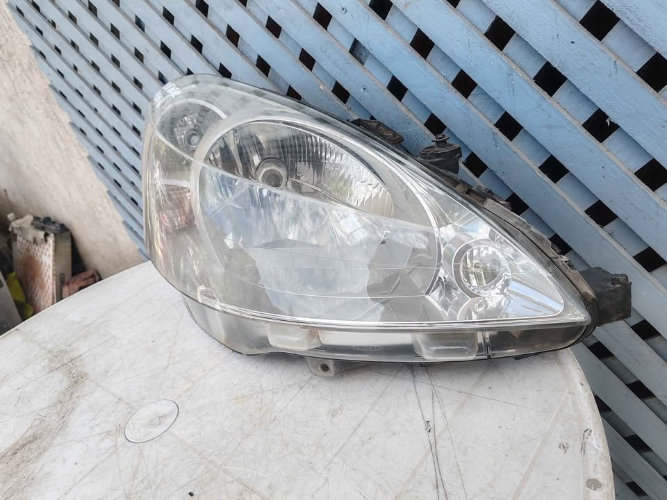 Óptico derecho Peugeot Berlingo 2012 - 2016 - Imagen 3