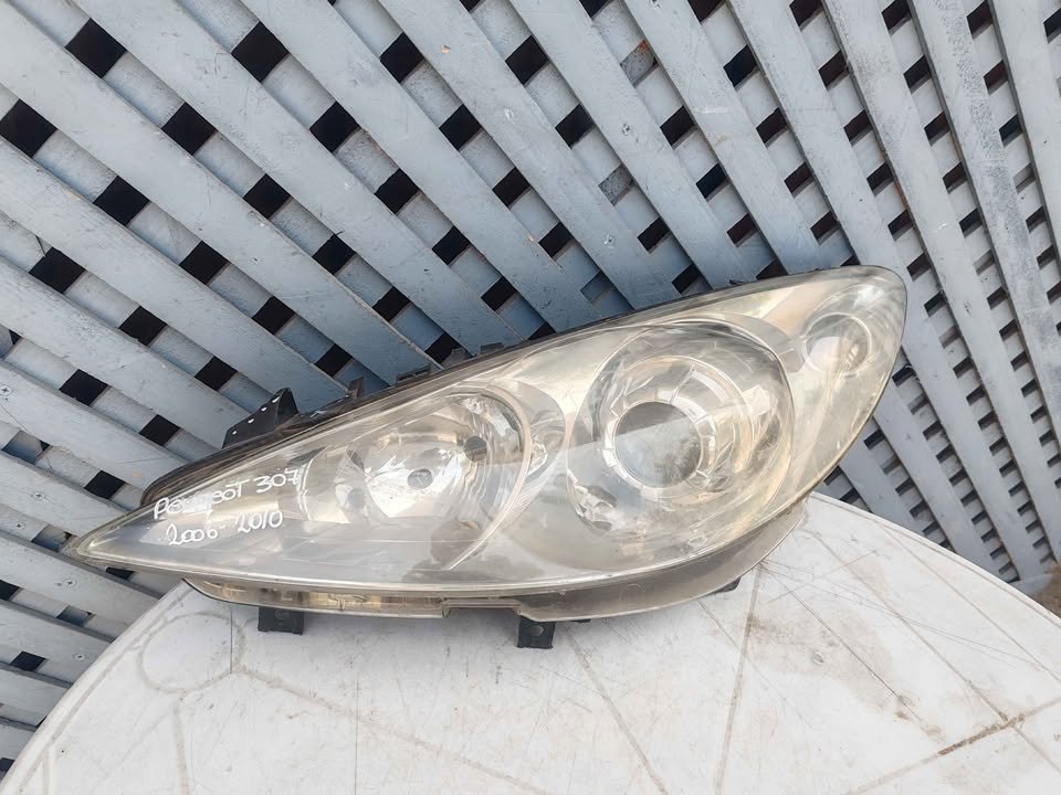 Óptico izquierdo Peugeot 307 2006 - 2010