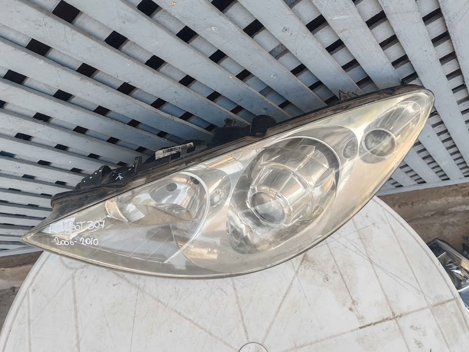 Óptico izquierdo Peugeot 307 2006 - 2010 - Imagen 3