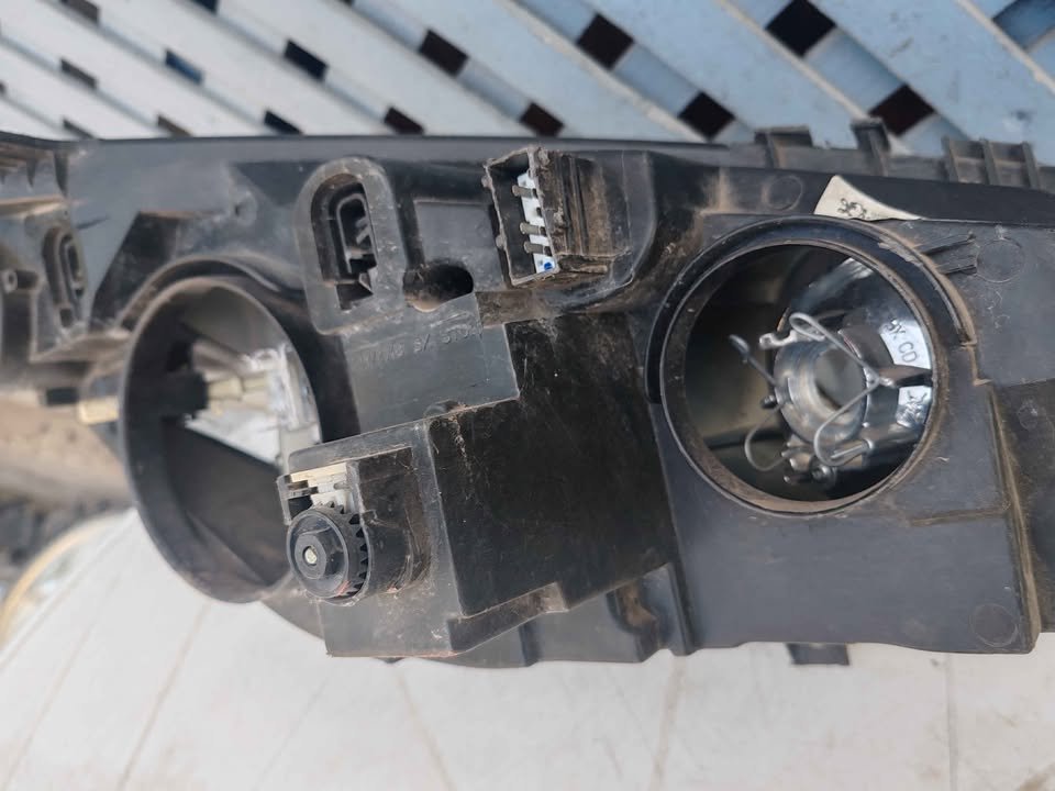 Óptico izquierdo Peugeot 307 2006 - 2010 - Imagen 8