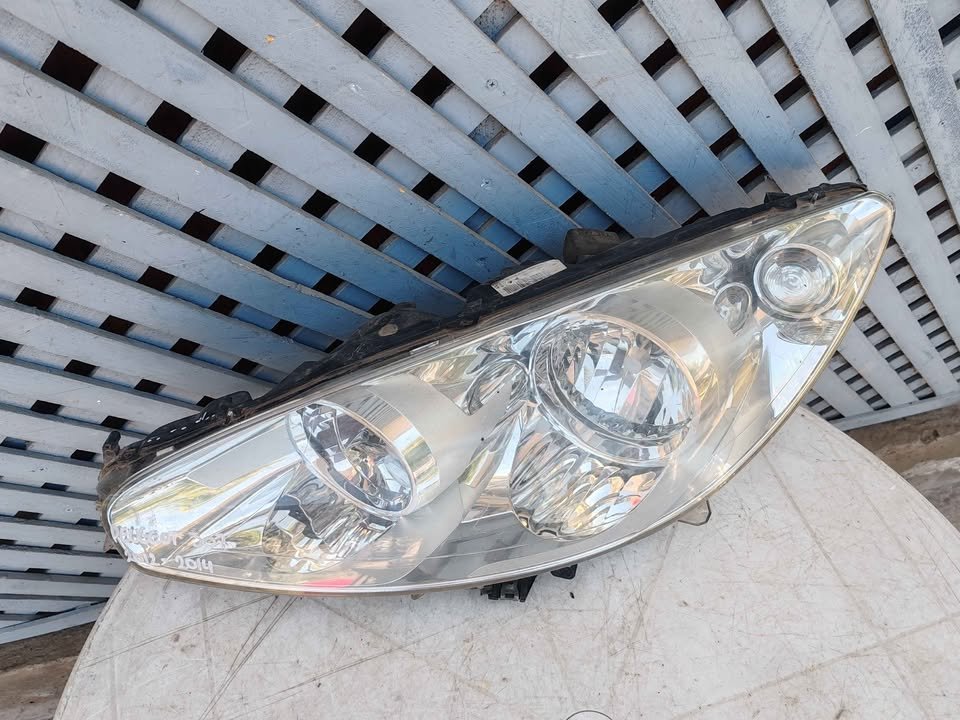 Óptico izquierdo Peugeot 308 2012 - 2014 - Imagen 2