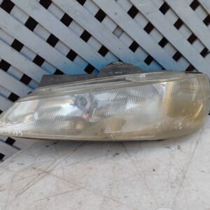 Óptico izquierdo Peugeot 406 1995 - 1999