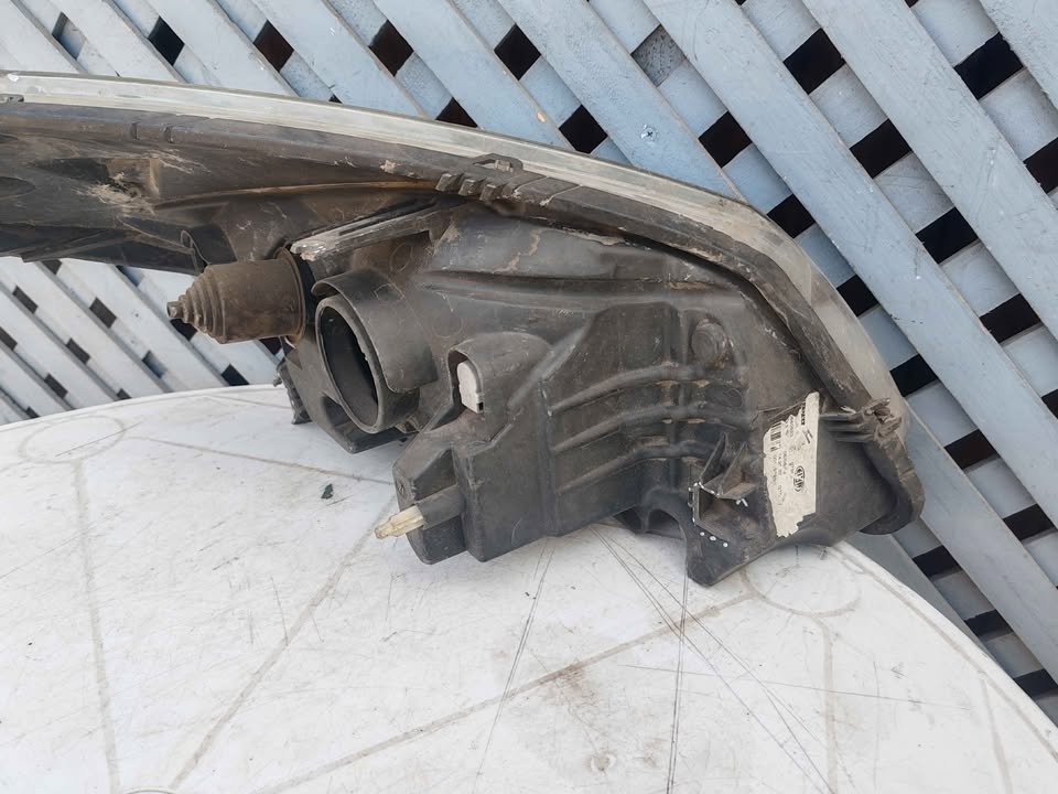 Óptico izquierdo Renault Sandero 2010 - 2012 - Imagen 5
