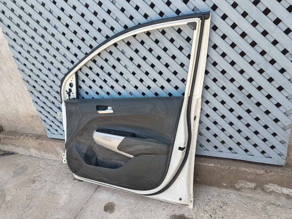 Puerta delantera derecha Kia Morning 2018 - 2024 - Imagen 6