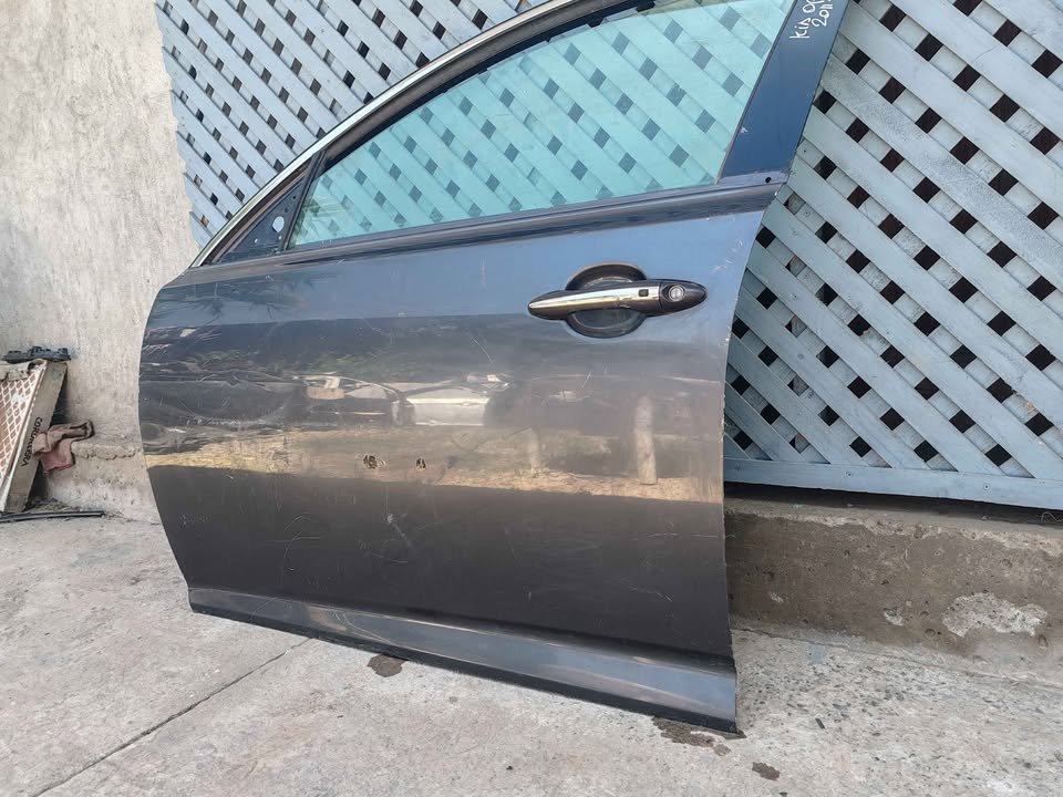 Puerta delantera izquierda Kia Optima 2011 - 2015 - Imagen 3