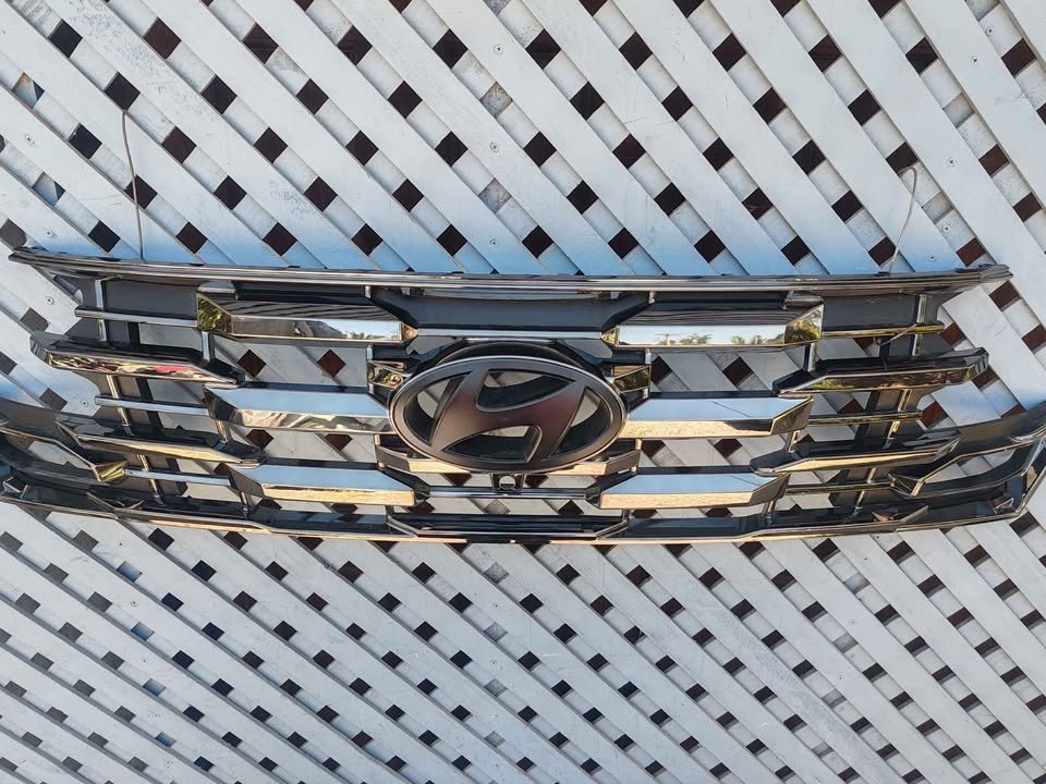Máscara Hyundai Tucson 2025 - 2026 - Imagen 4