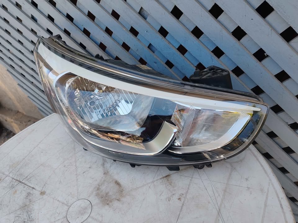 Óptico derecho Hyundai Accent RB 2015 - 2020 - Imagen 5