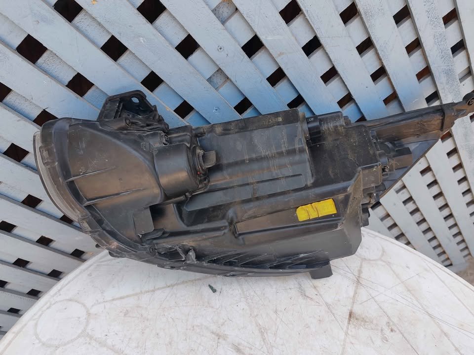 Óptico derecho Hyundai Accent RB 2015 - 2020 - Imagen 7