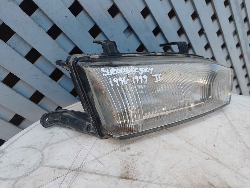 Óptico derecho Subaru Legacy 1996 - 1999 (II) - Imagen 2