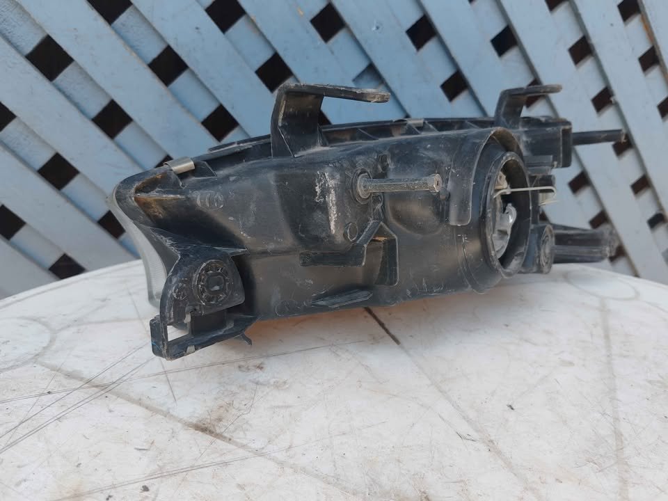 Óptico derecho Subaru Legacy 1996 - 1999 (II) - Imagen 5