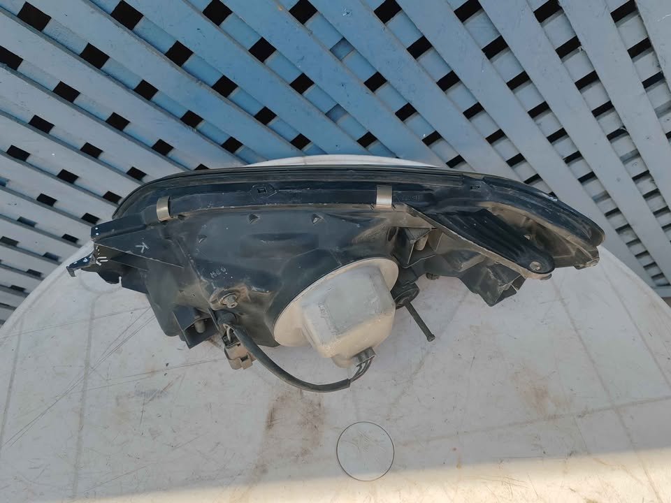 Óptico derecho Subaru Legacy 2000 - 2002 - Imagen 8