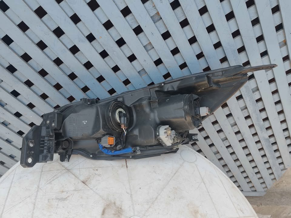 Óptico derecho subaru Outback 2015 - 2018 - Imagen 7