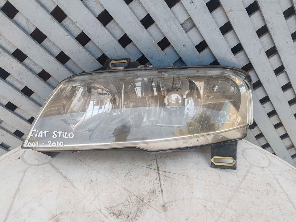 Óptico izquierdo Fiat Stilo 2001 - 2010