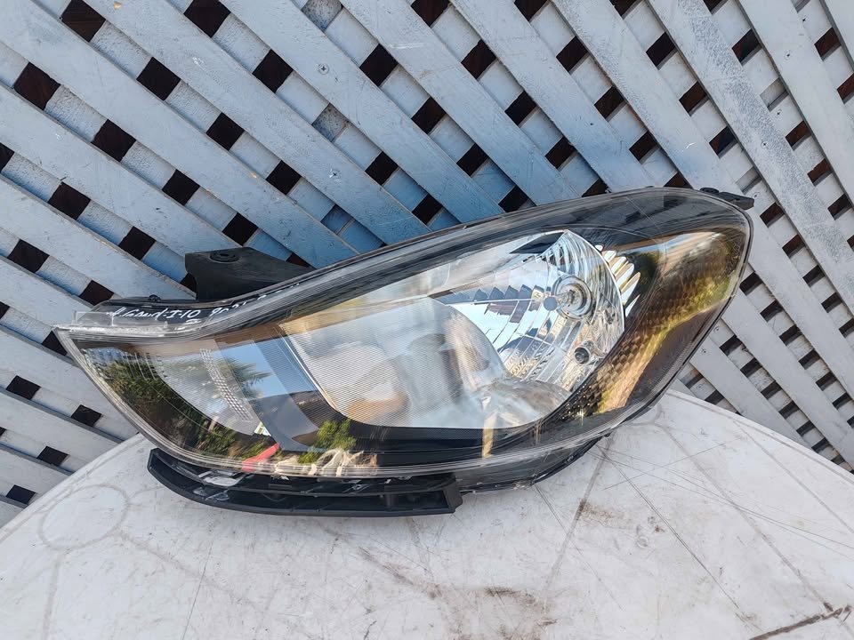 Óptico izquierdo Hyundai Grand i10 2021 - 2024
