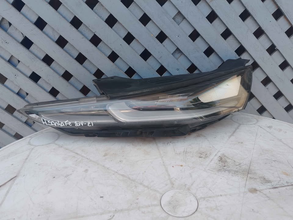 Óptico izquierdo Hyundai Santa Fe 2019 - 2021