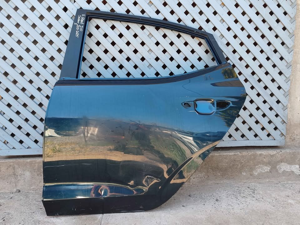Puerta trasera izquierda Hyundai Grand i10 HB 2021 - 2025