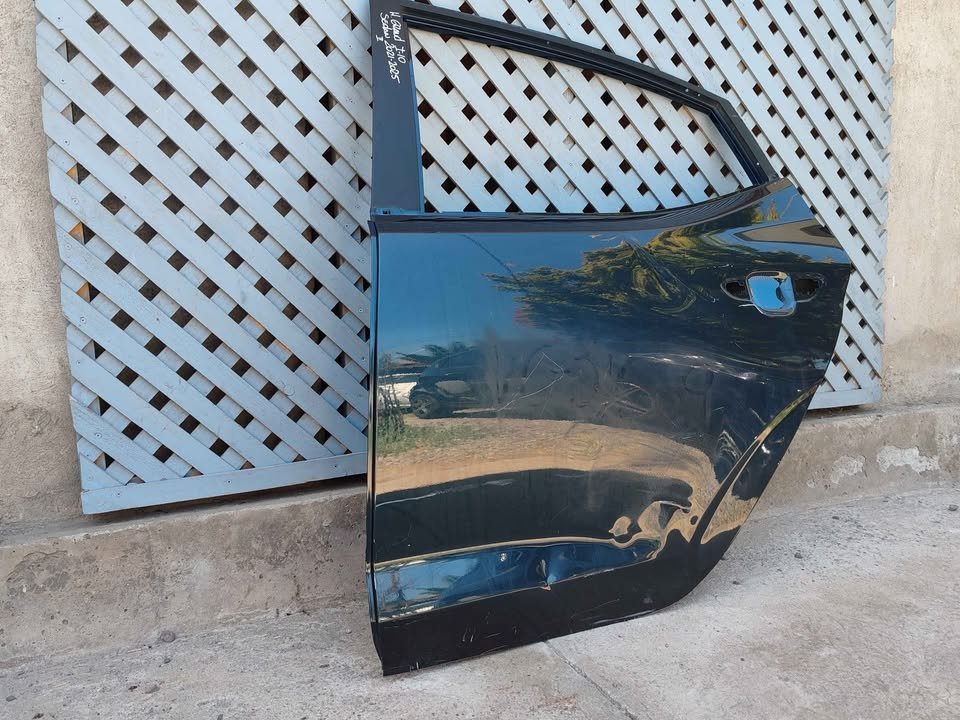 Puerta trasera izquierda Hyundai Grand i10 HB 2021 - 2025 - Imagen 5