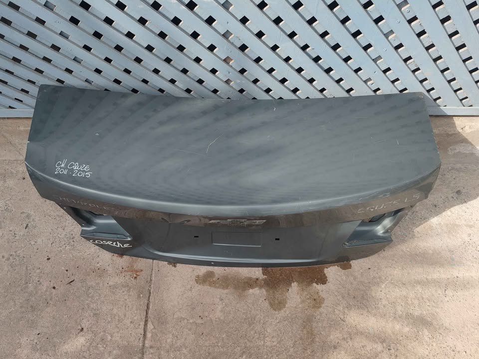Tapa maleta Chevrolet Cruze 2011- 2015 - Imagen 2