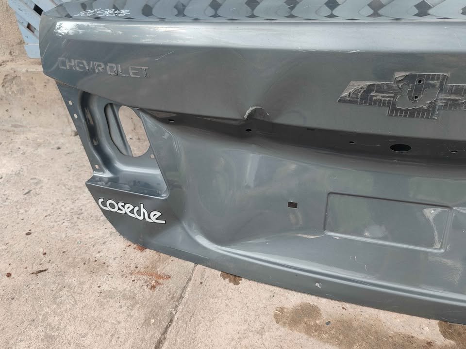 Tapa maleta Chevrolet Cruze 2011- 2015 - Imagen 4