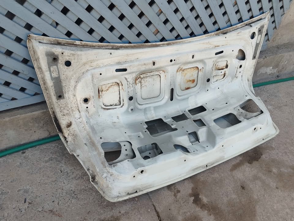 Tapa maleta Hyundai Sonata 2006 - 2010 - Imagen 7